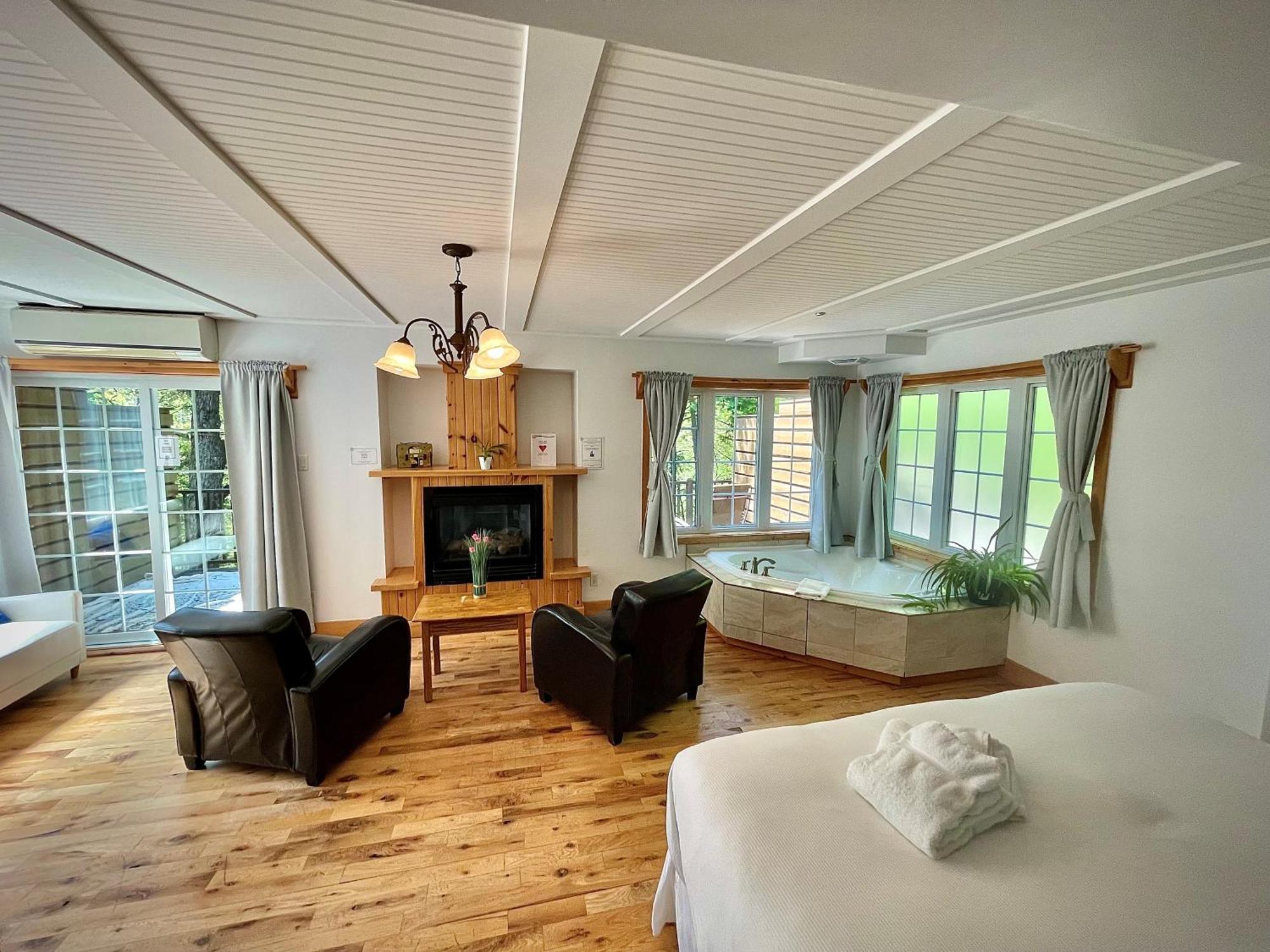 Auberge Spa & Beaux Reves Sainte-Adèle المظهر الخارجي الصورة